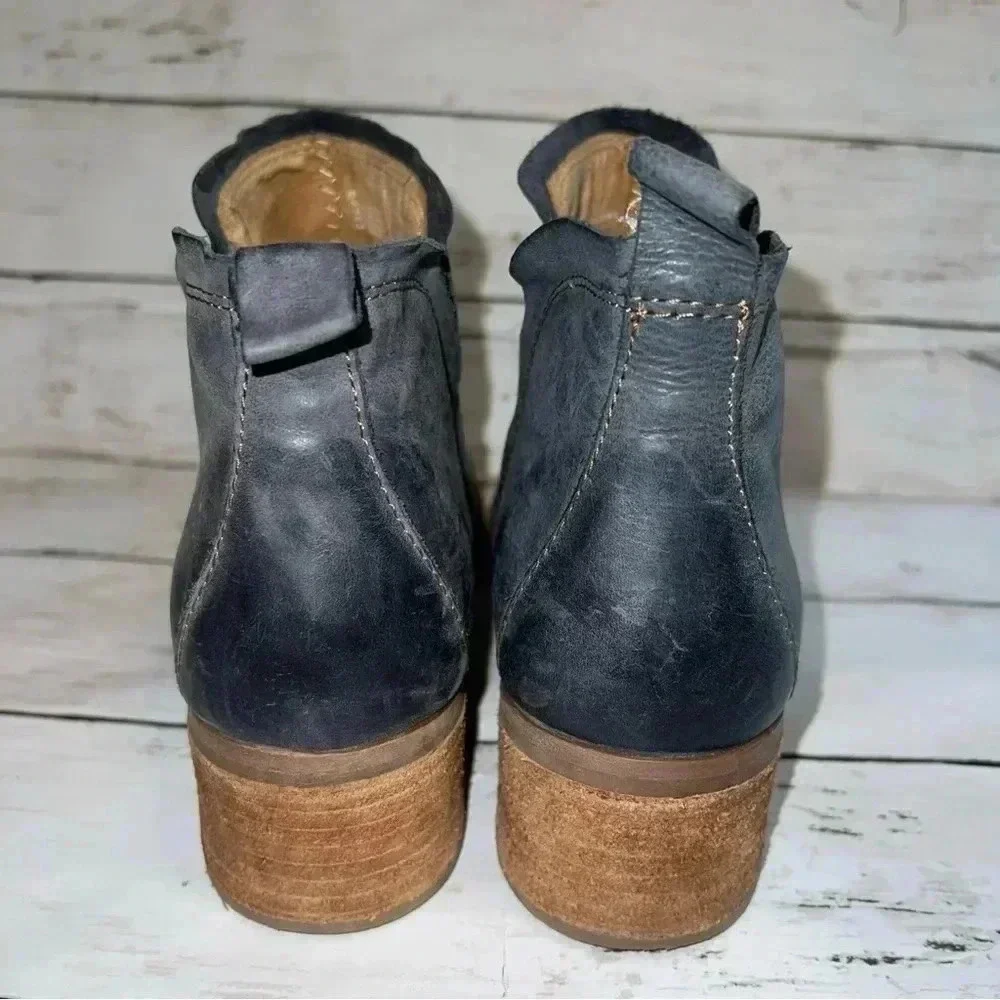 Korks Tea Ankle Booties chelsea heeled black leather women’s 8